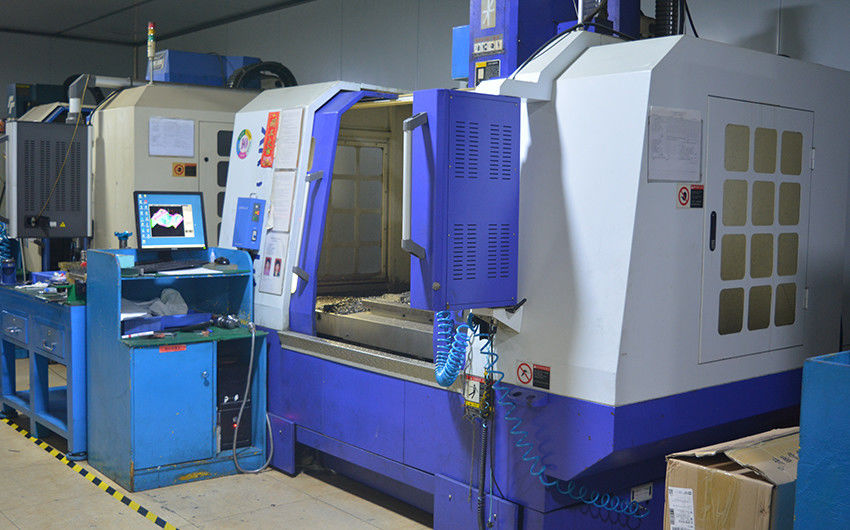 Shenzhen Xiaohongbao Technology Co., Ltd. خط إنتاج المصنع